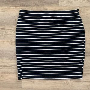 Max Studio Navy Blue and White Striped Tube Skirt